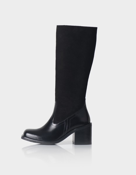 Bota Izcra Cuero Negro