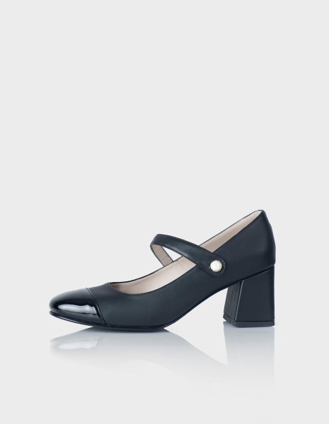 Zapato tipo Mary Jane Elexia en Cuero * Charol Negro