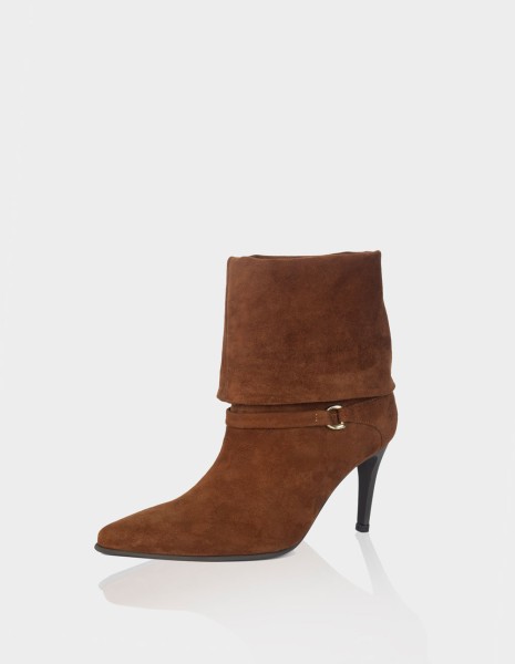 Bota Versatta Cuero Ante Canela