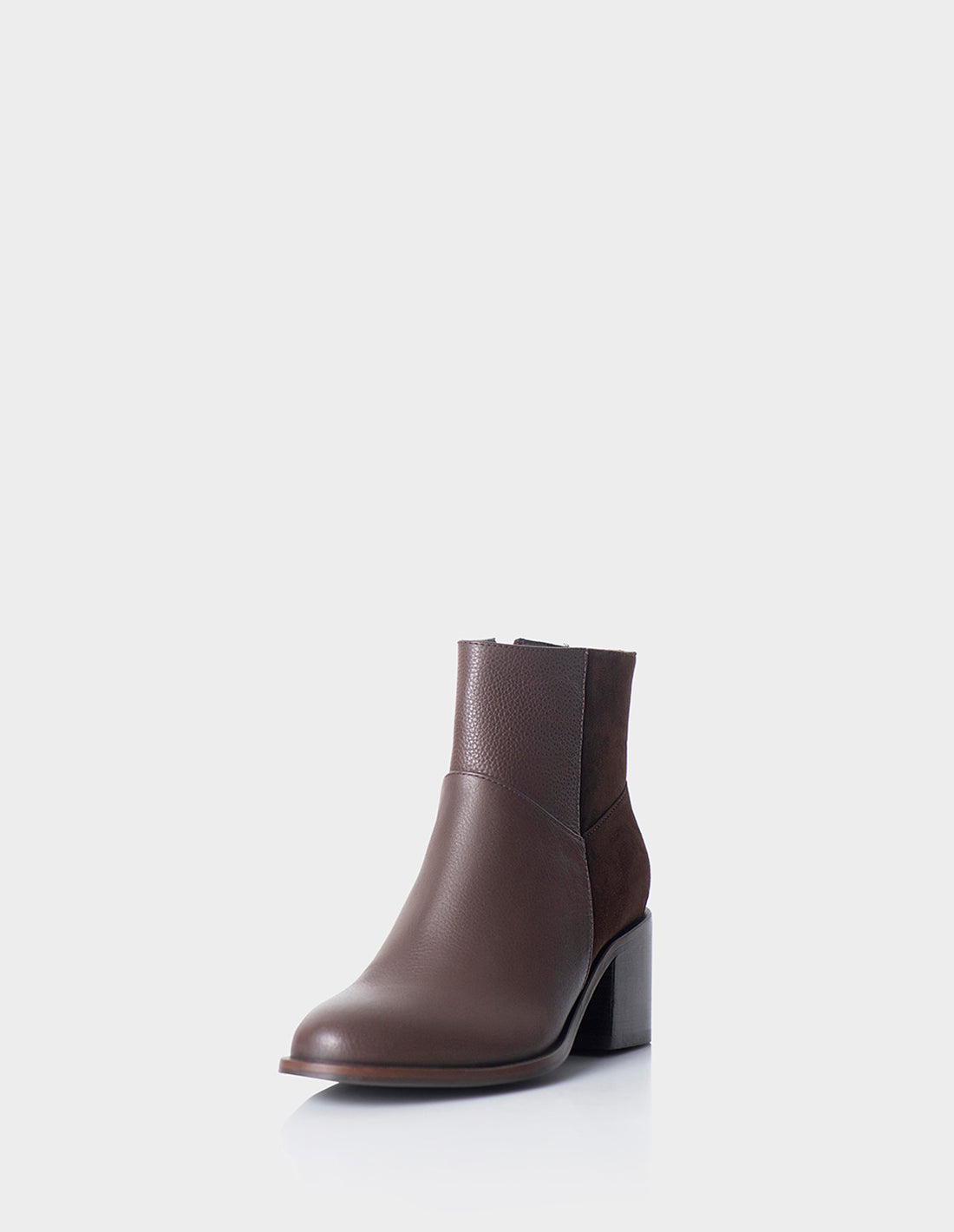 Botin Bianca Cuero cafe