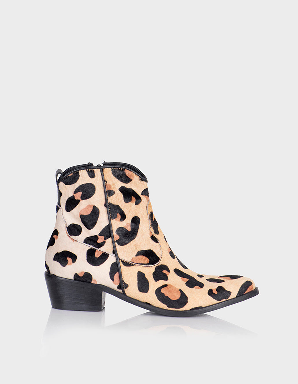Botin Estonia Pelo Jaguar