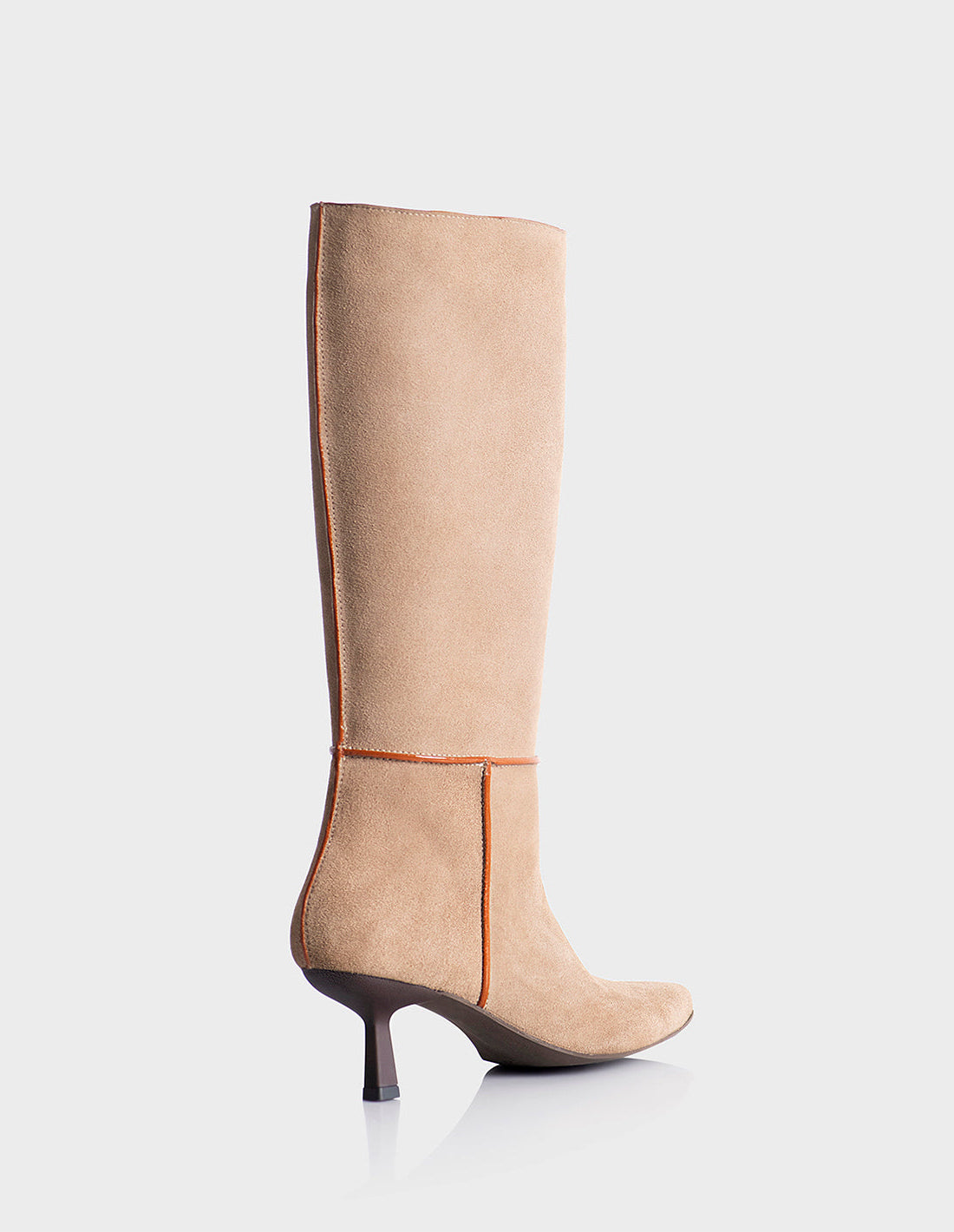 Bota Fiora Gamuza Almendra