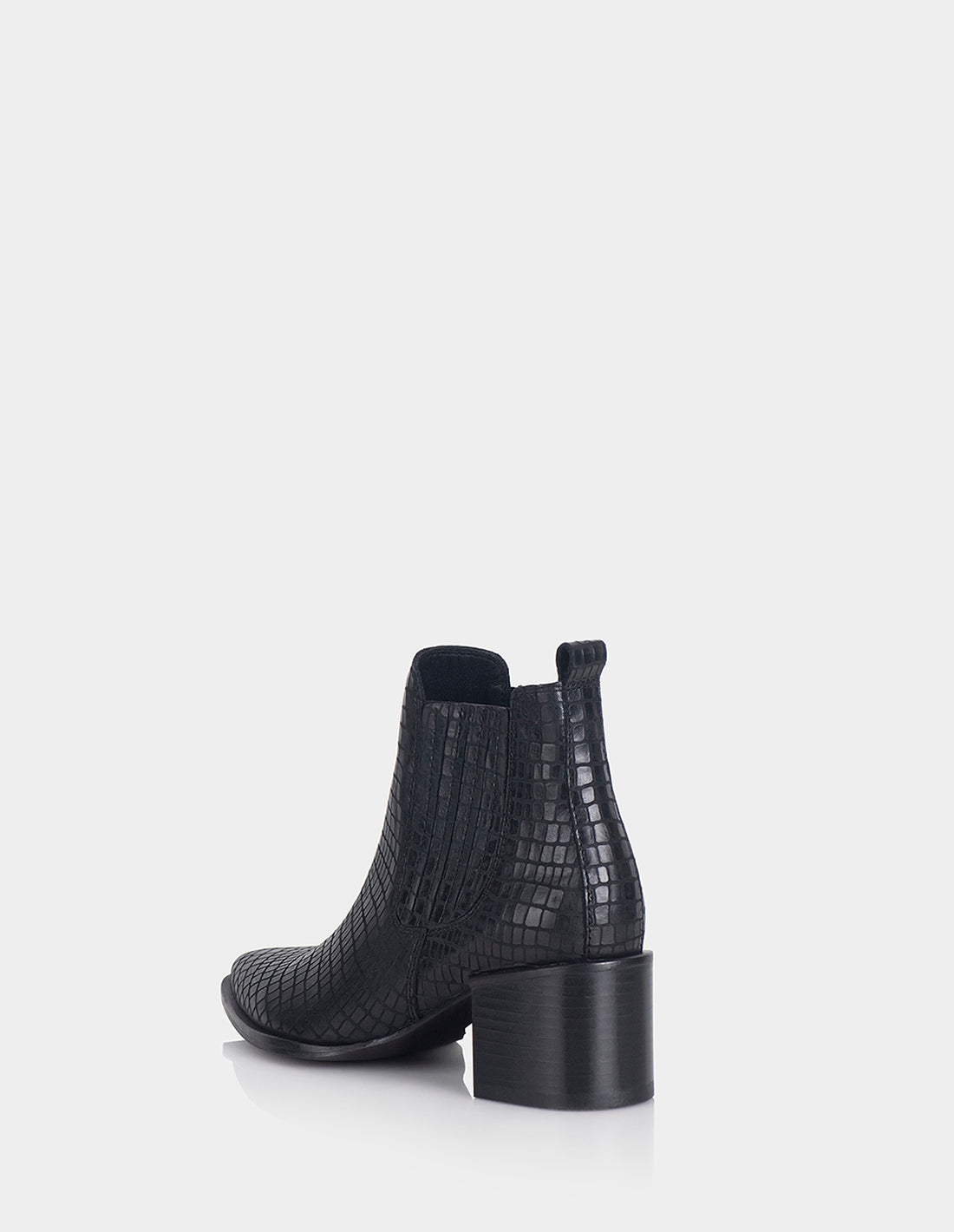 Botín Lisboa Komodo en nobuck negro