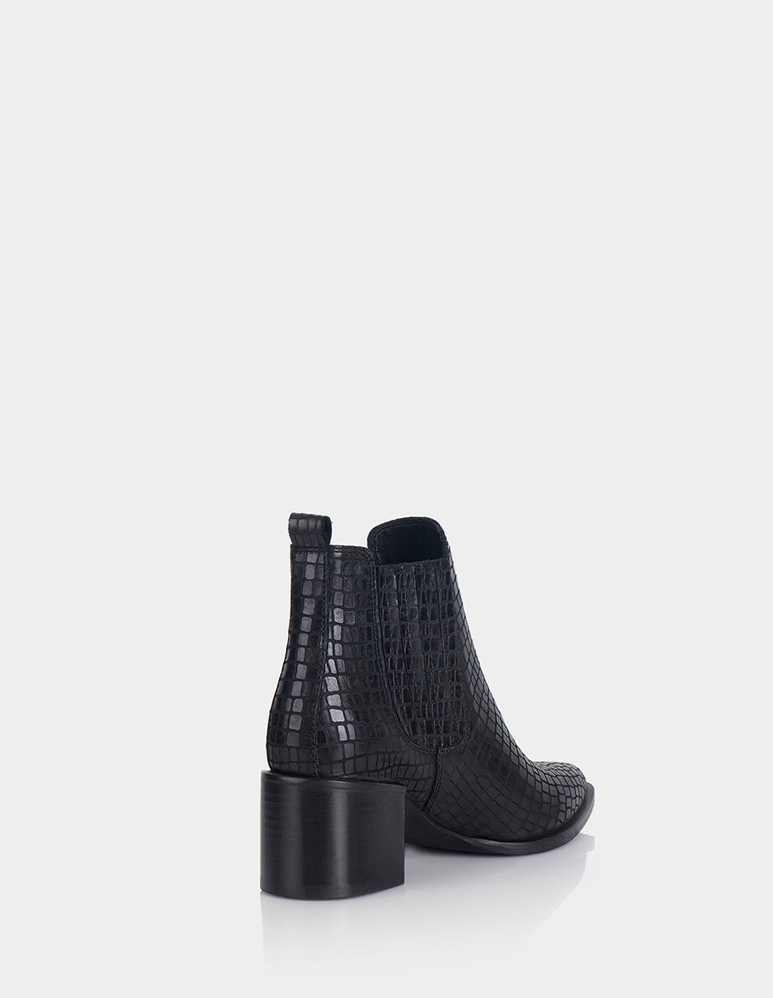 Botín Lisboa Komodo en nobuck negro