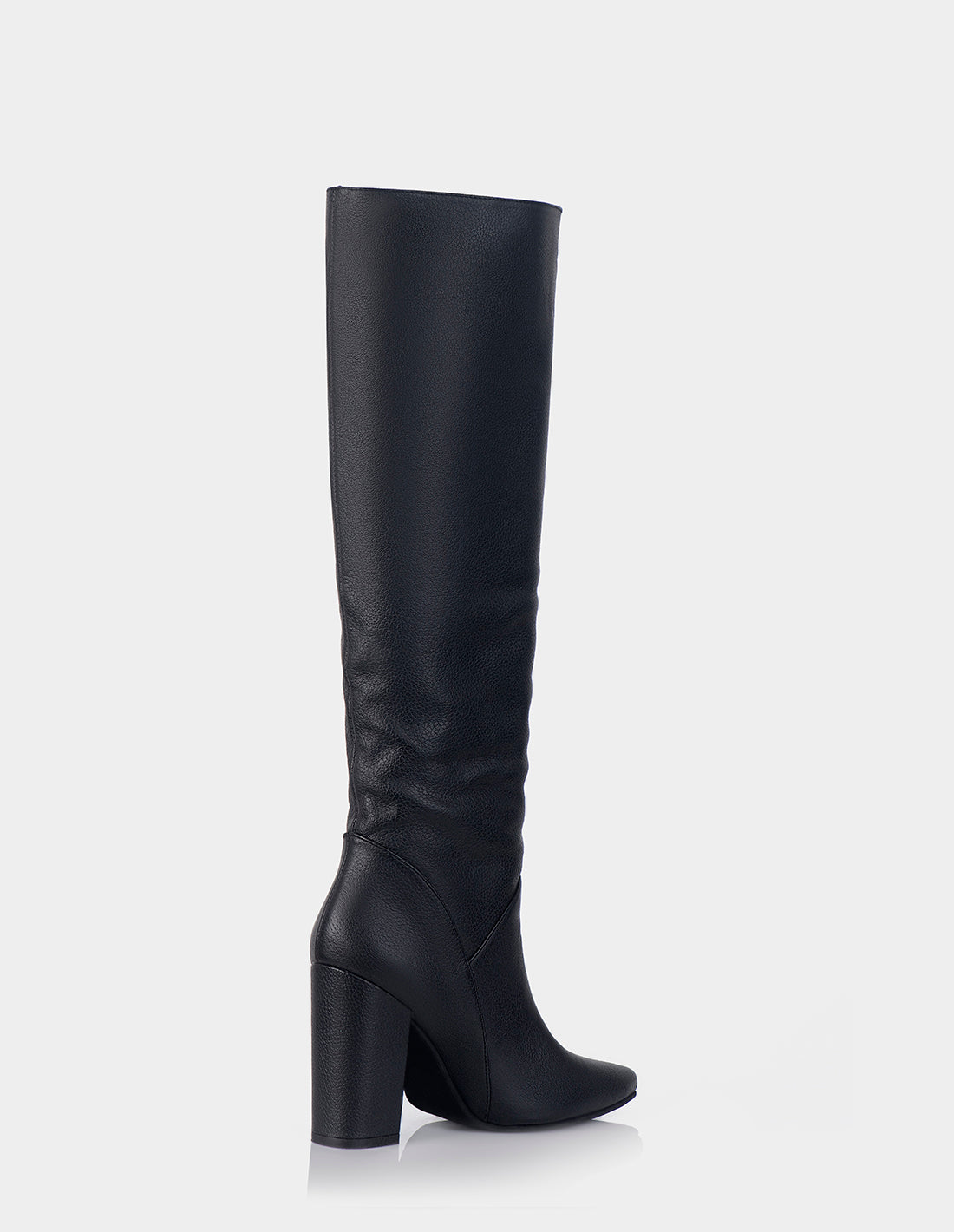 Bota Maggie Cuero Negro
