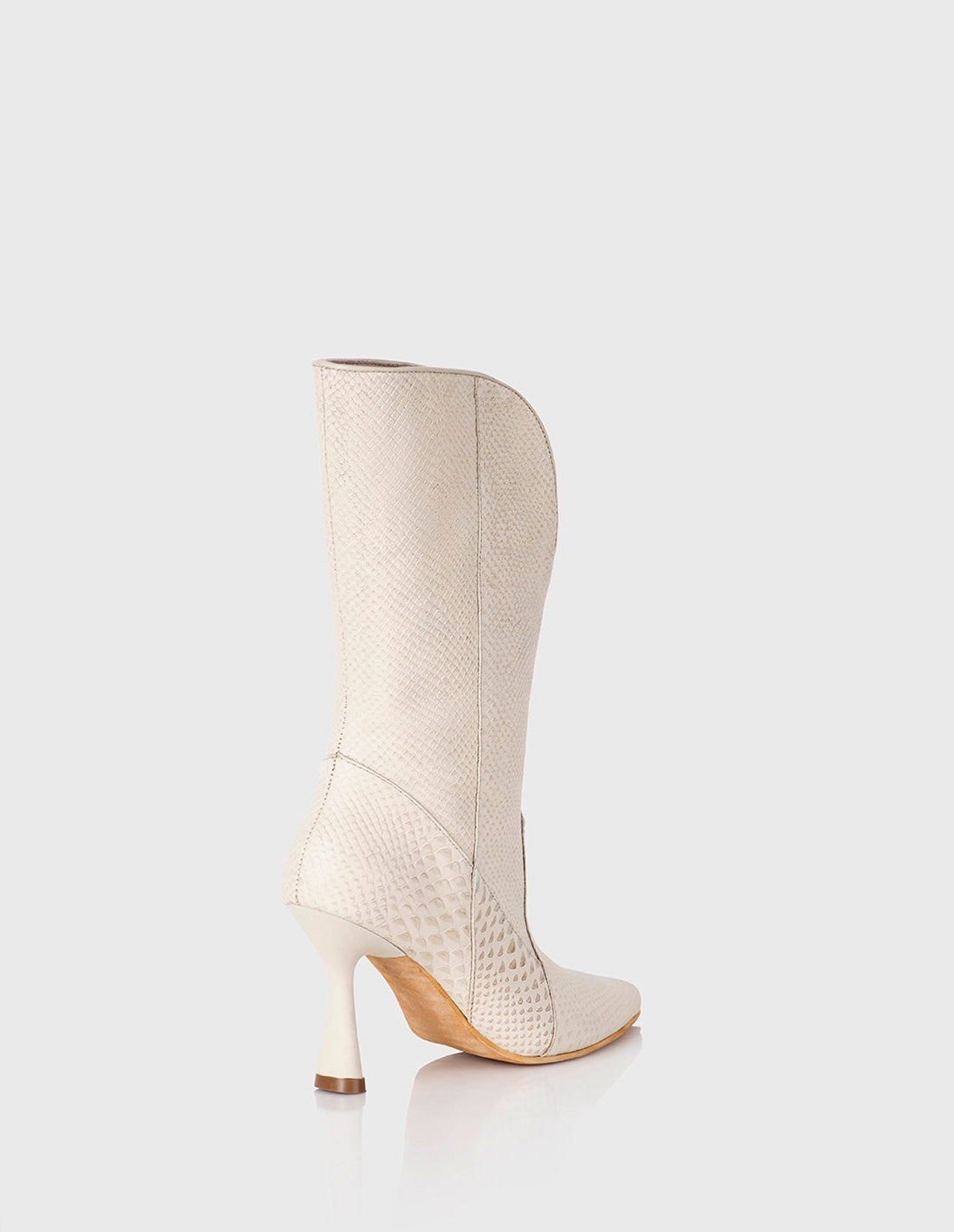 Bota Montreal Cuero Beige