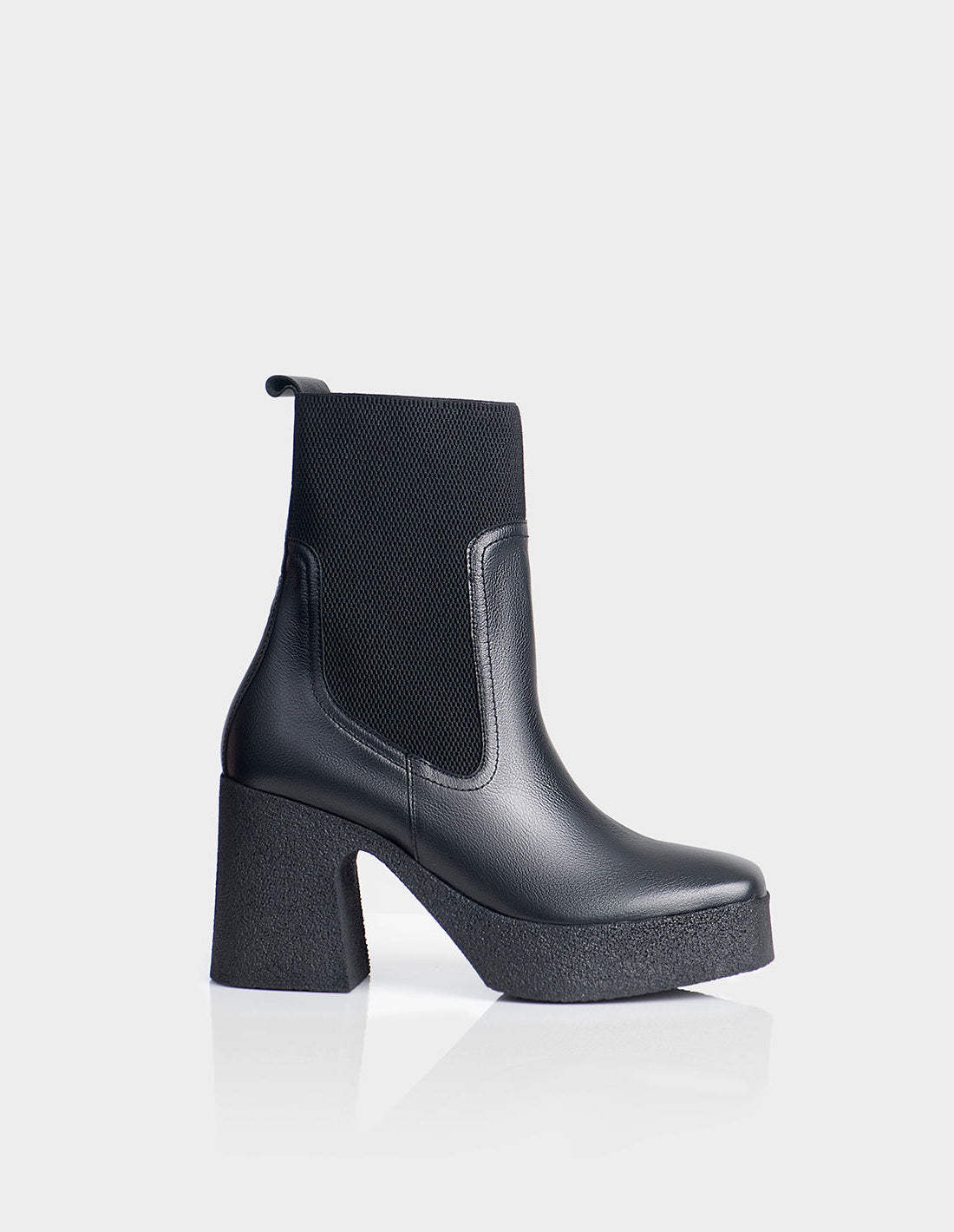 Botin Skyla Cuero Negro