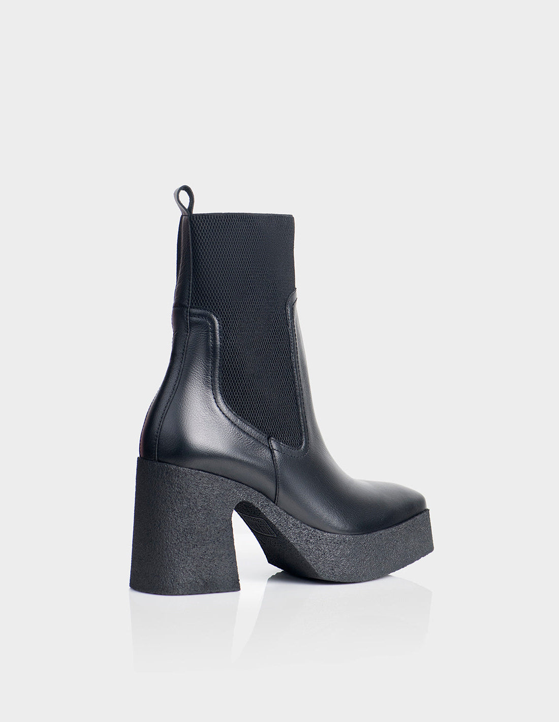 Botin Skyla Cuero Negro