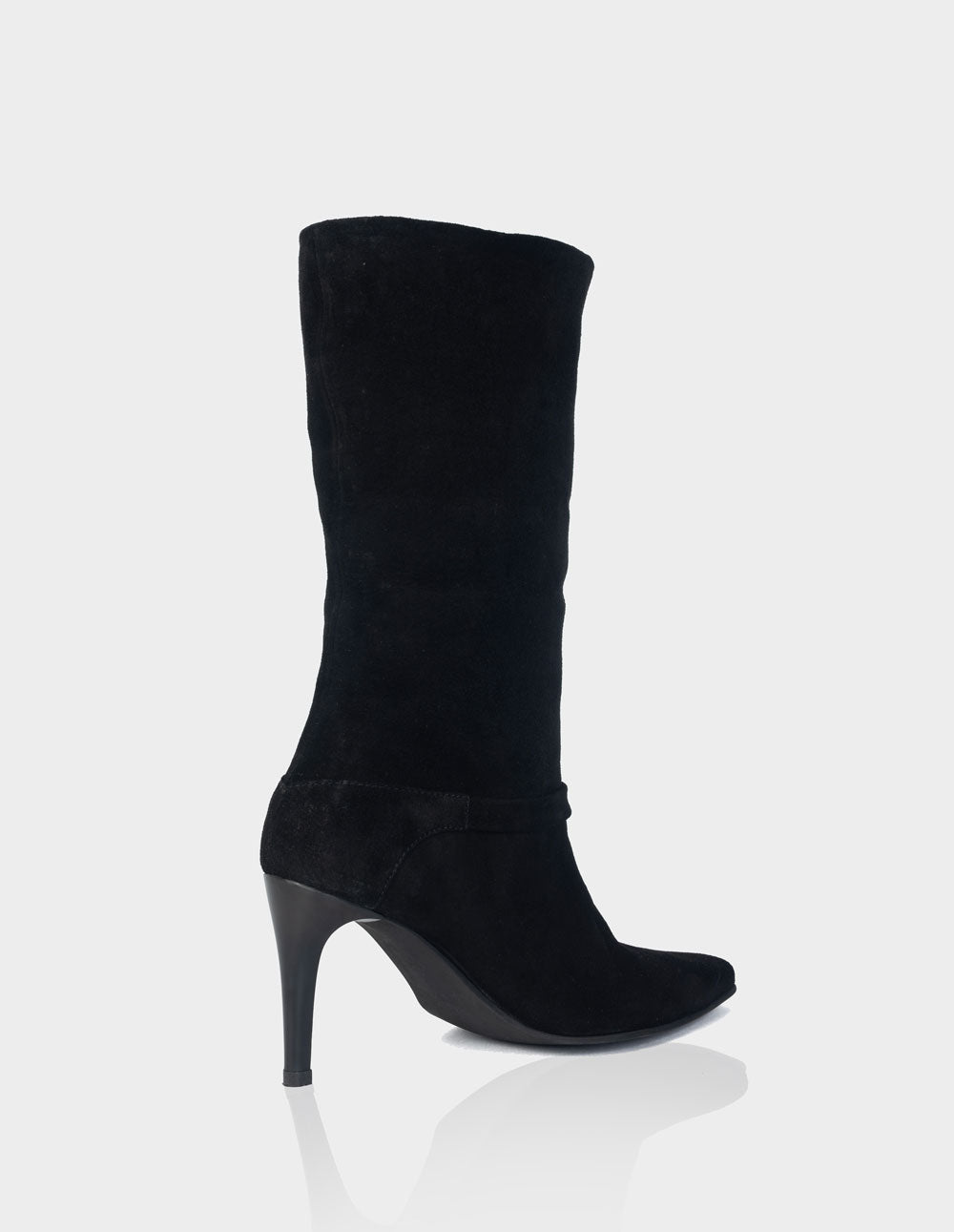 Bota Versatta Cuero Ante Negro