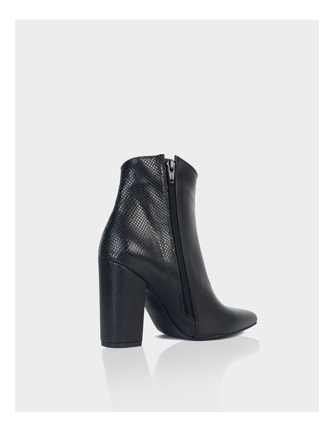 Botin Mahon Cuero Piton x Napa Negro