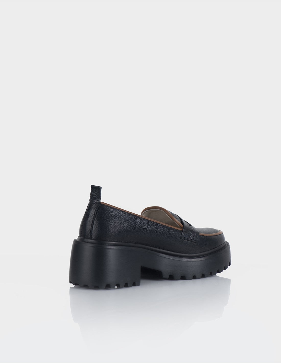 Mocasin Penny Negro x Miel