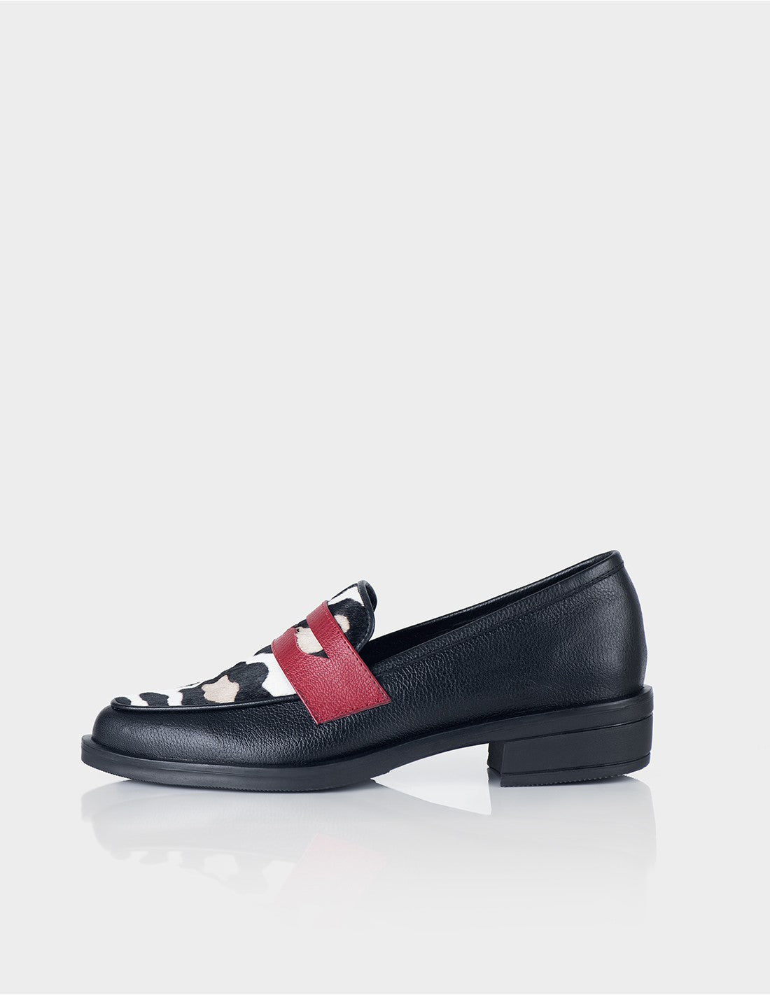 Mocasin Preston Vaca X Cuero Negro X Rojo